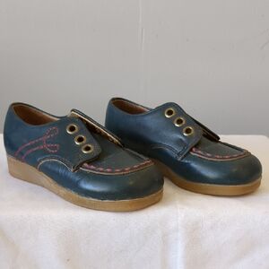 Buster Brown Red and Blue Dress Shoes with Leather Finish